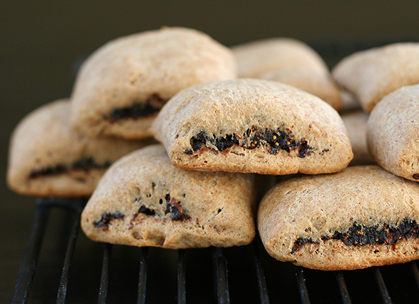 fig newton fig newton